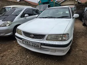 Nissan FB15 2003 White