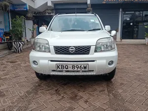 Nissan X-Trail 2006 White