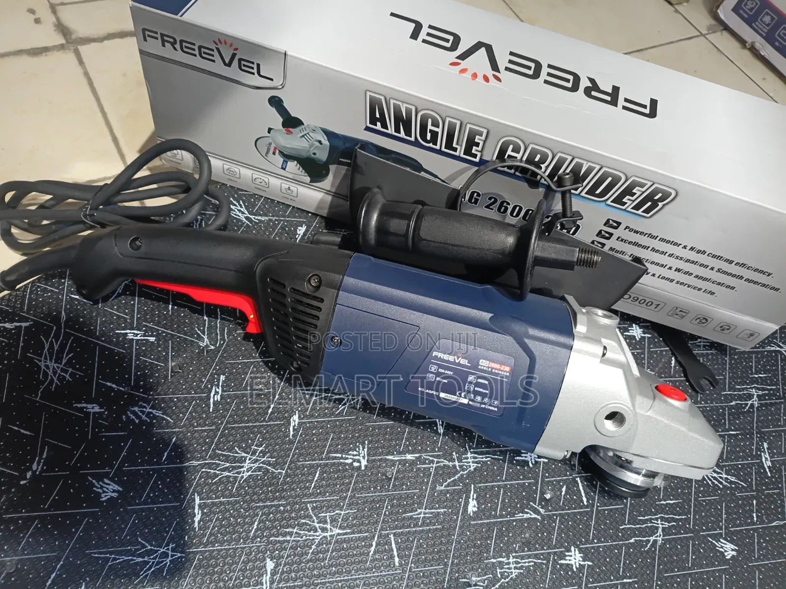 Angle Grinder 240V Freevel
