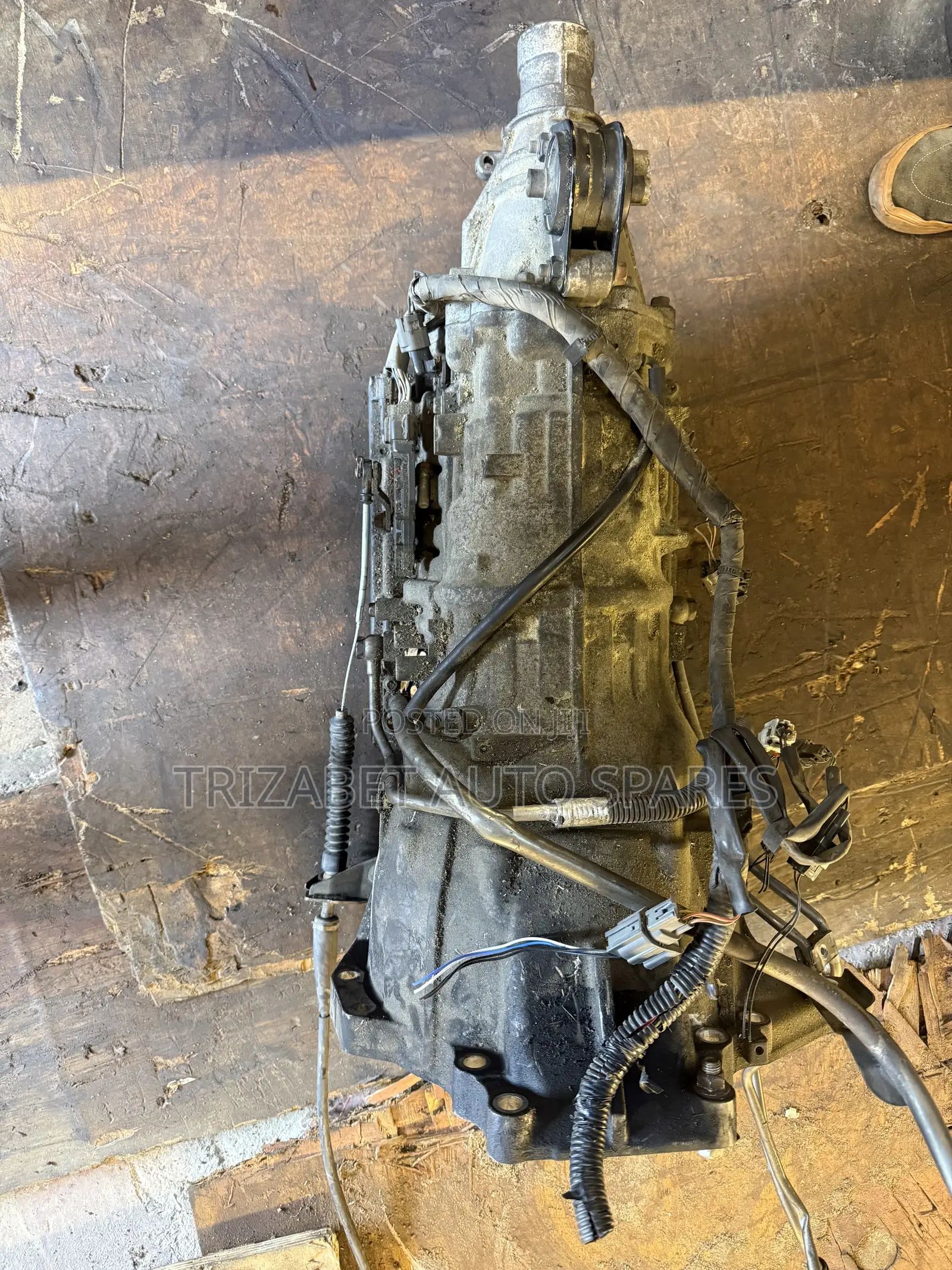 RF8 Mazda Bongo Gearbox