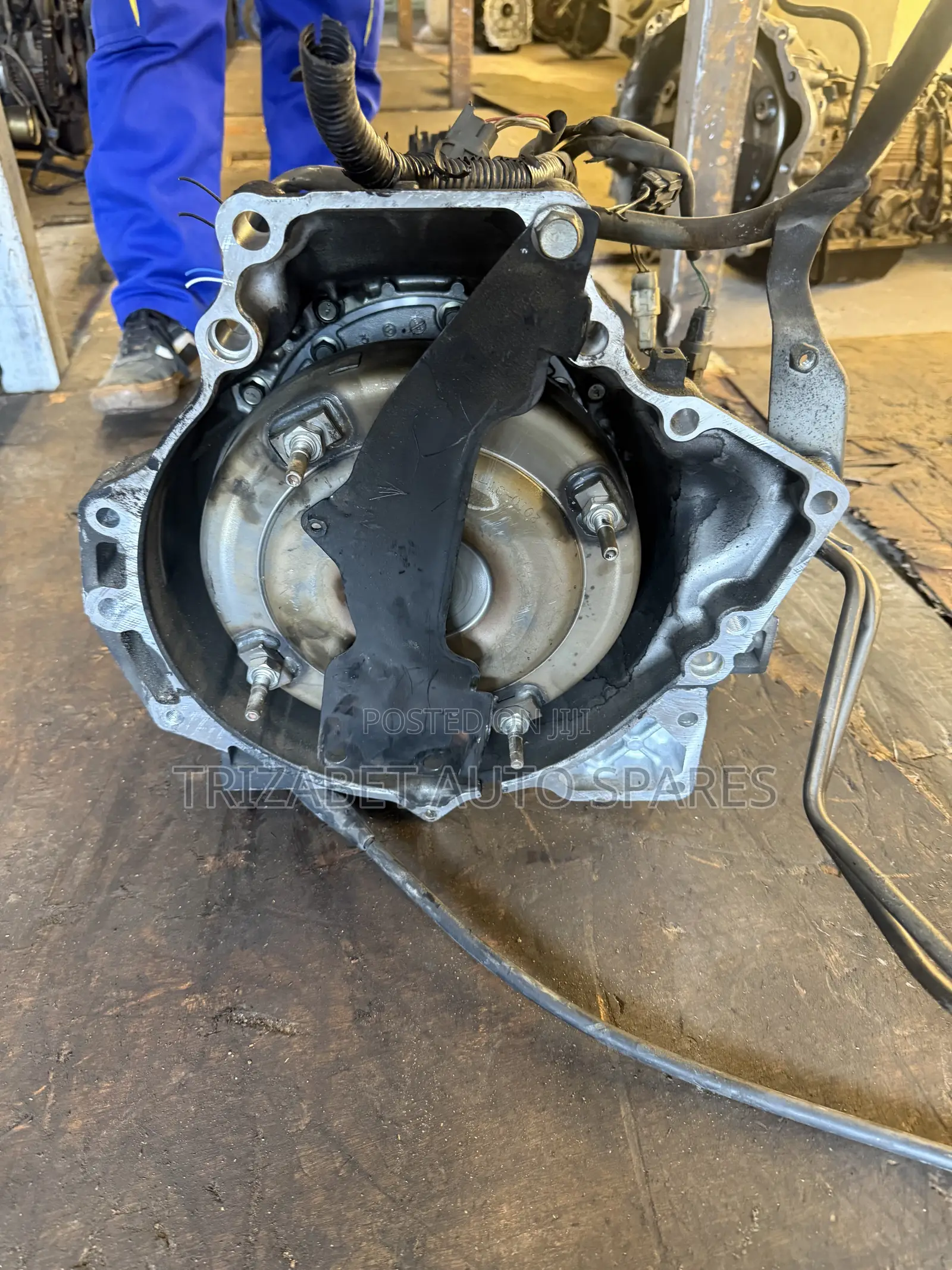 RF8 Mazda Bongo Gearbox