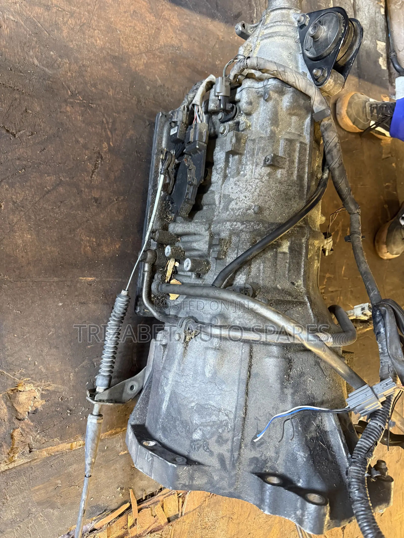RF8 Mazda Bongo Gearbox