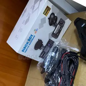 C309 3 Lens Wireless Dash Cam for Daily Driving