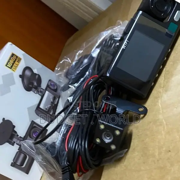 C309 3 Lens Wireless Dash Cam for Daily Driving