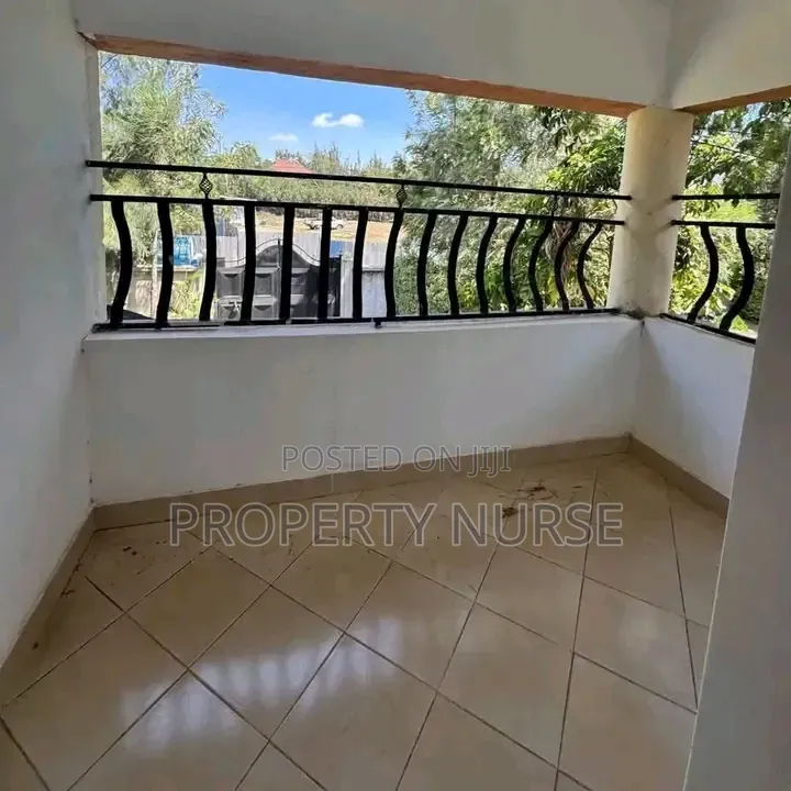 5bdrm Maisonette in Kitengela for sale
