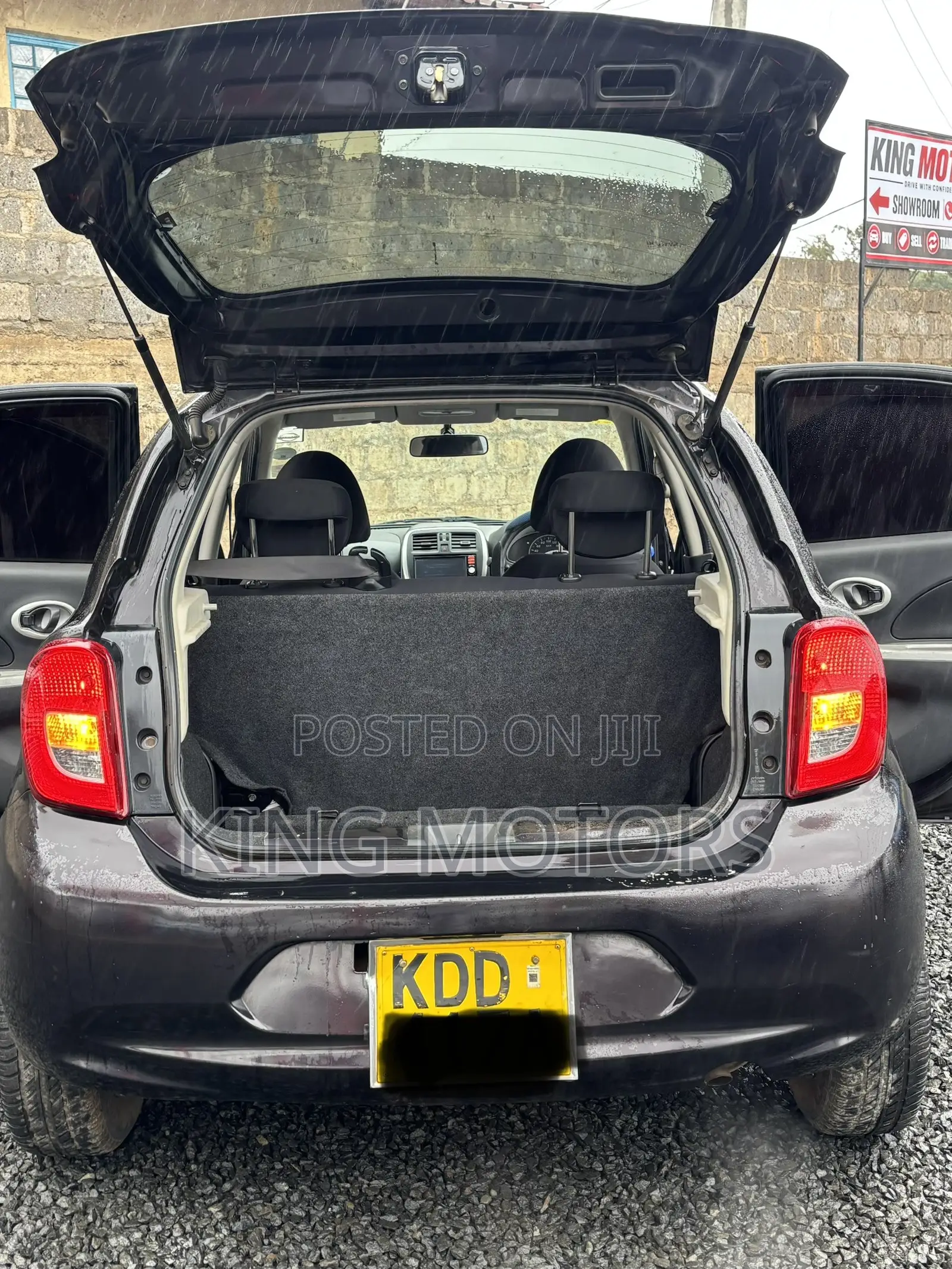 Nissan March 2014 Gray