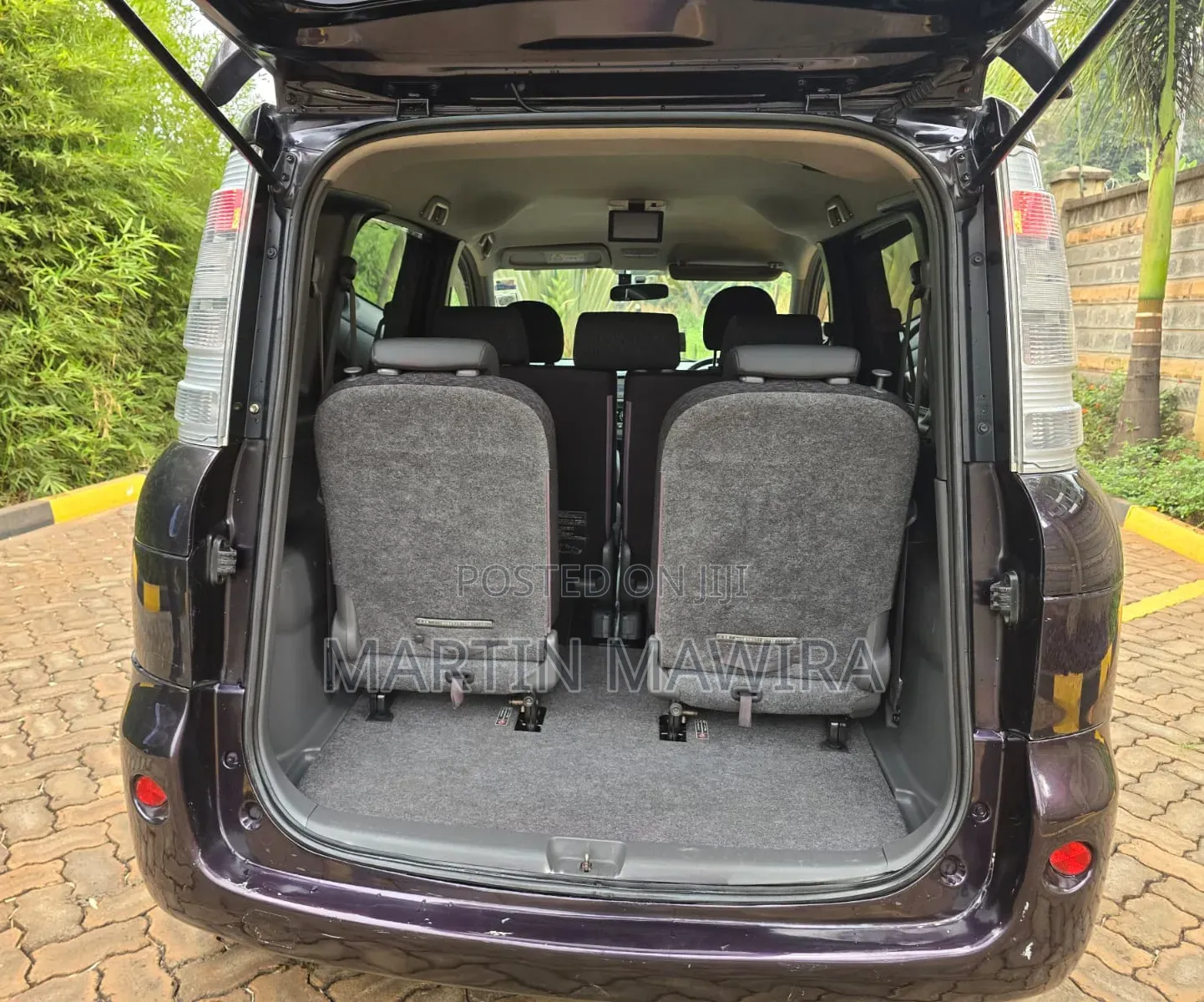 Toyota Sienta 2015