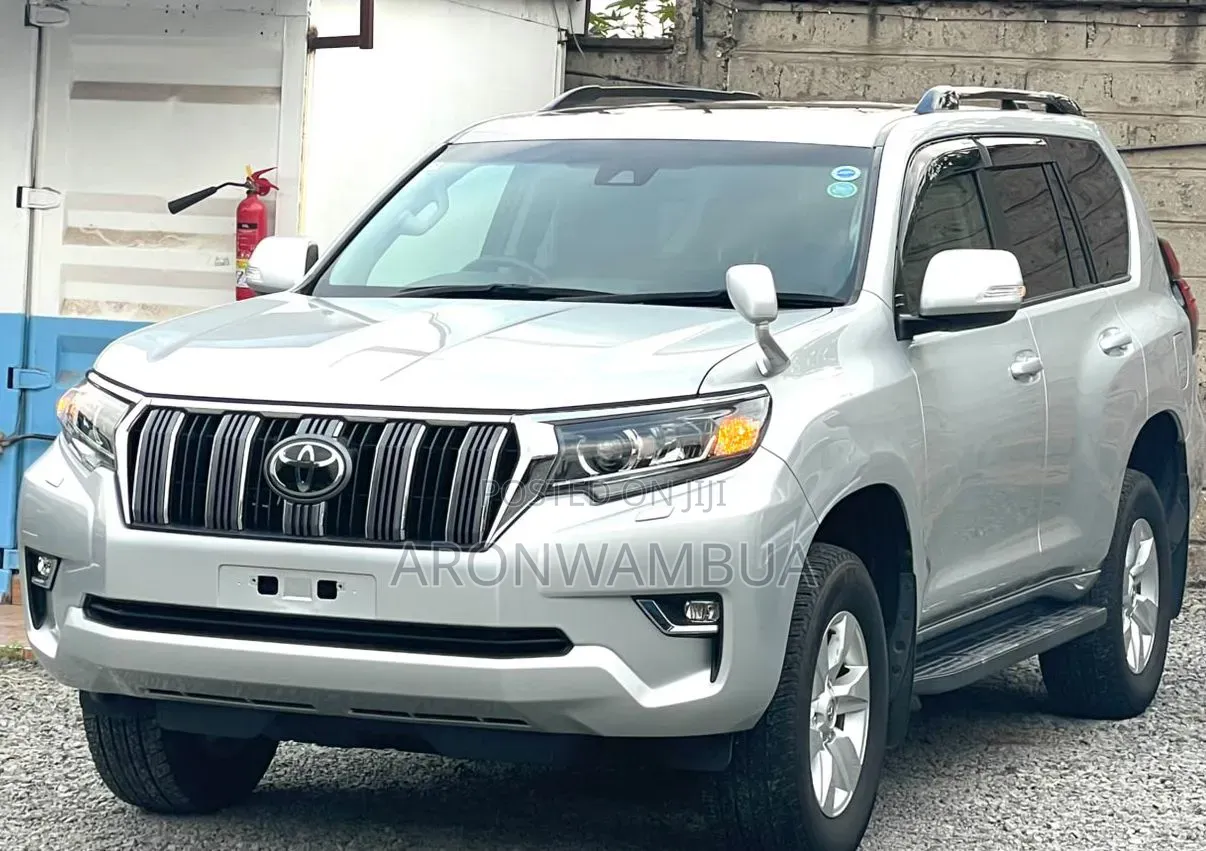 Toyota Land Cruiser Prado 2019 Silver