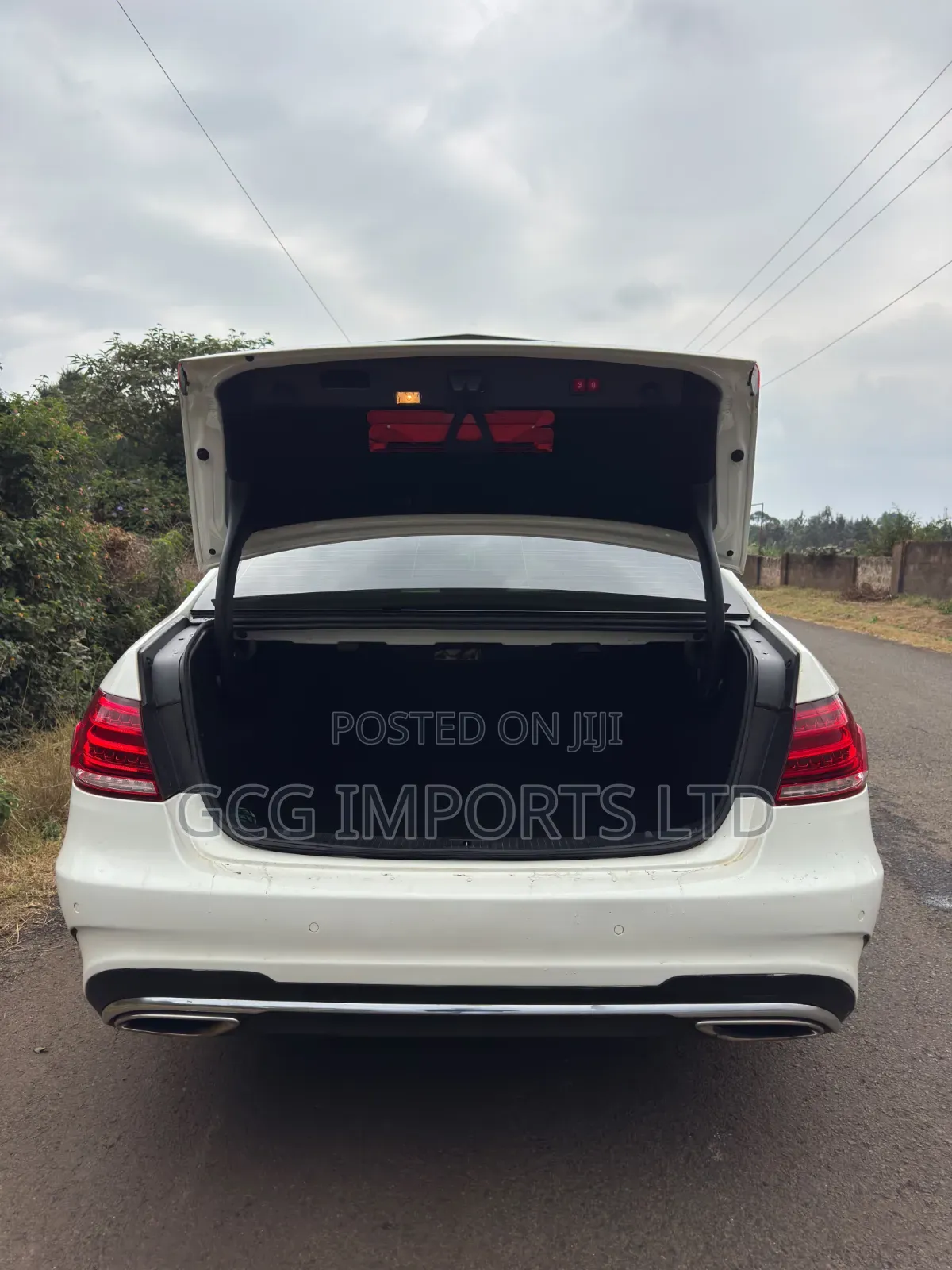 Mercedes-Benz E250 SV Premium 2014 White