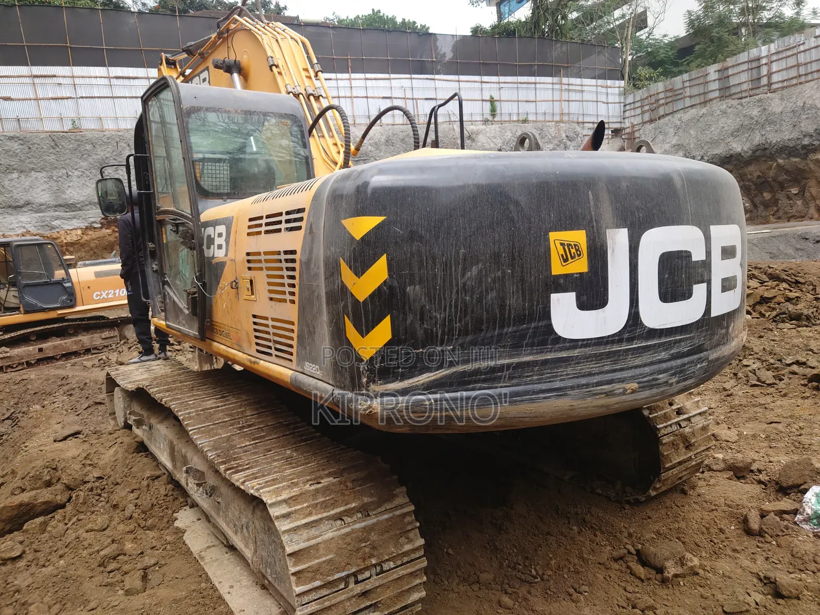 Excavator JCB 220
