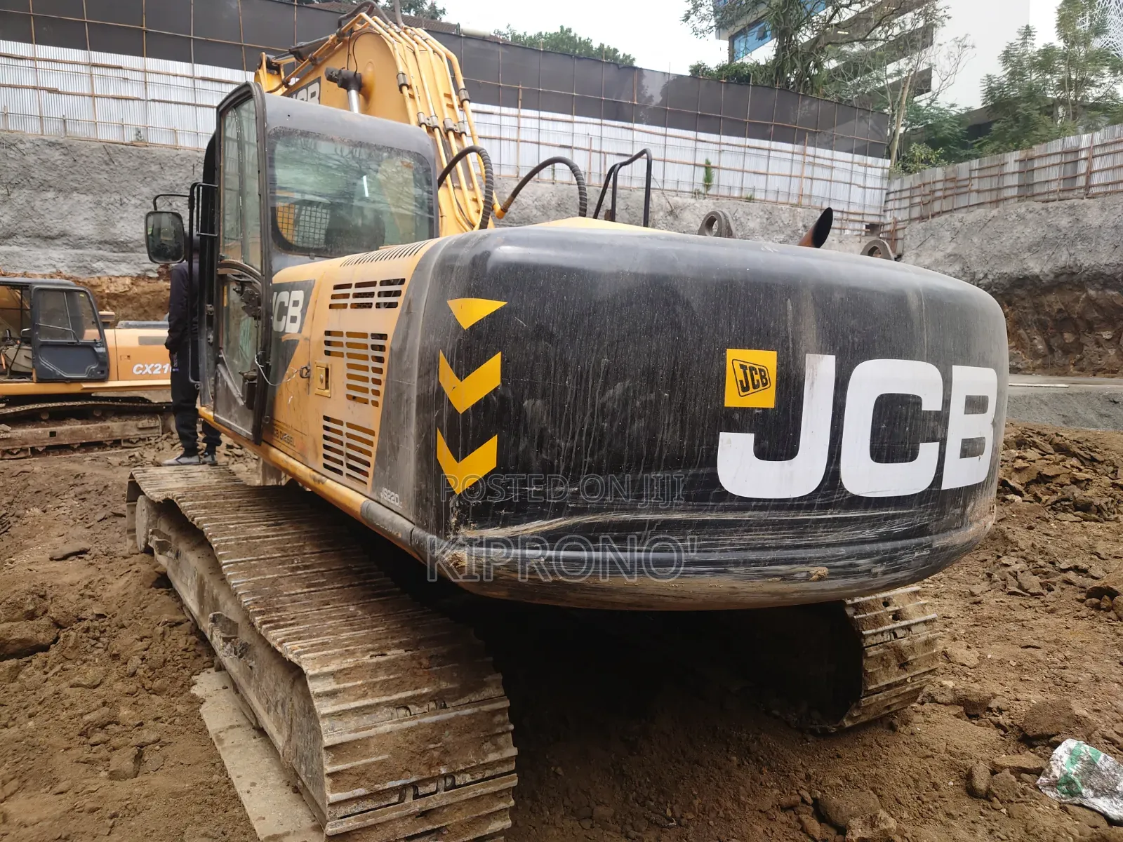 Excavator JCB 220