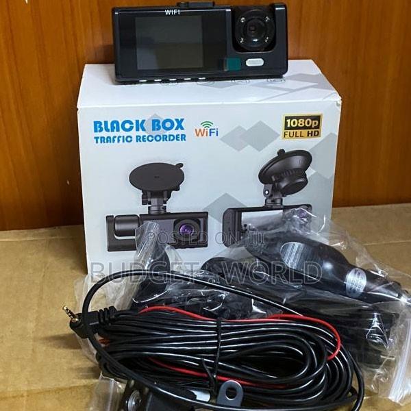 C309 3-Lens WiFi Dash Cam for Complete Vehicle Recording