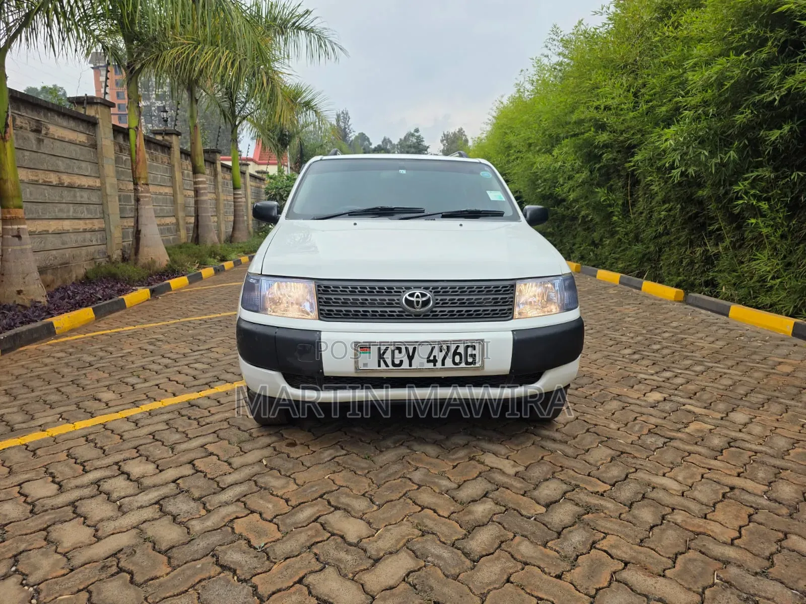 Toyota Probox 2013 White