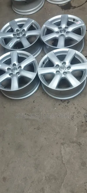 Toyota Rav4,vangurd, Harrier, 17inch Genuine Rims