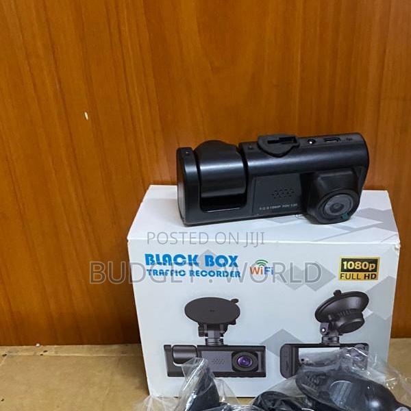 C309 Triple Lens WiFi Vehicle Camera Recorder