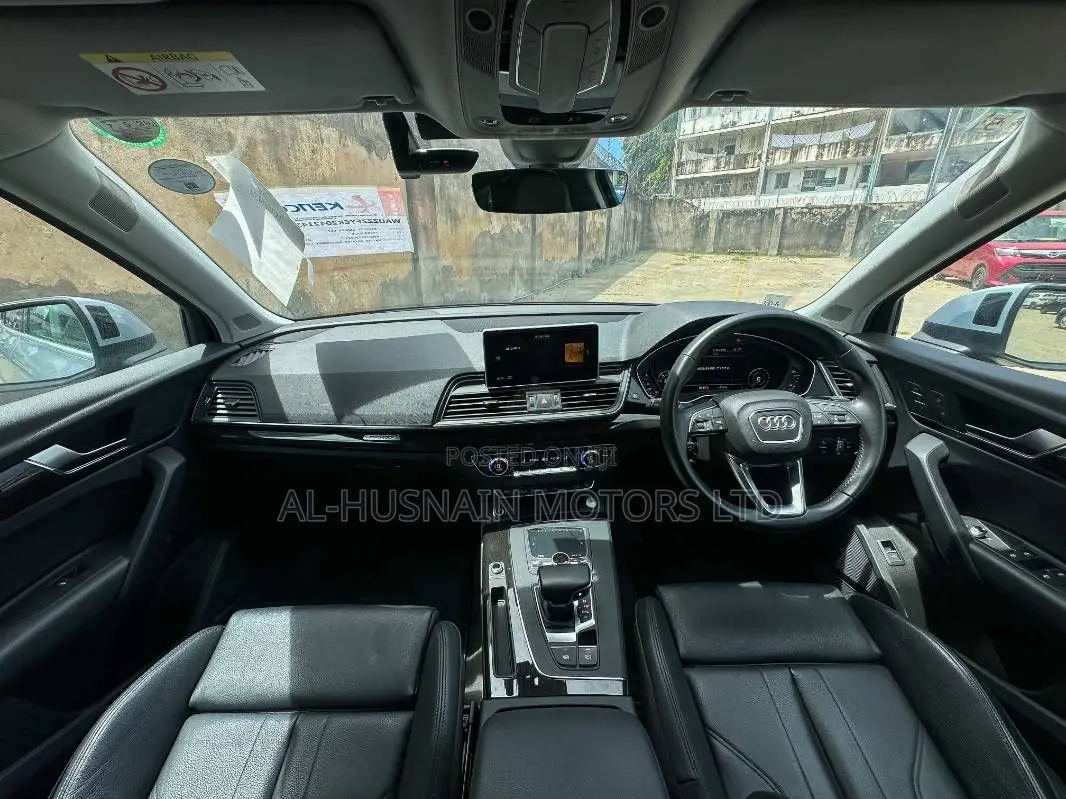 Audi Q5 2.0T Premium AWD quattro 2019 Silver