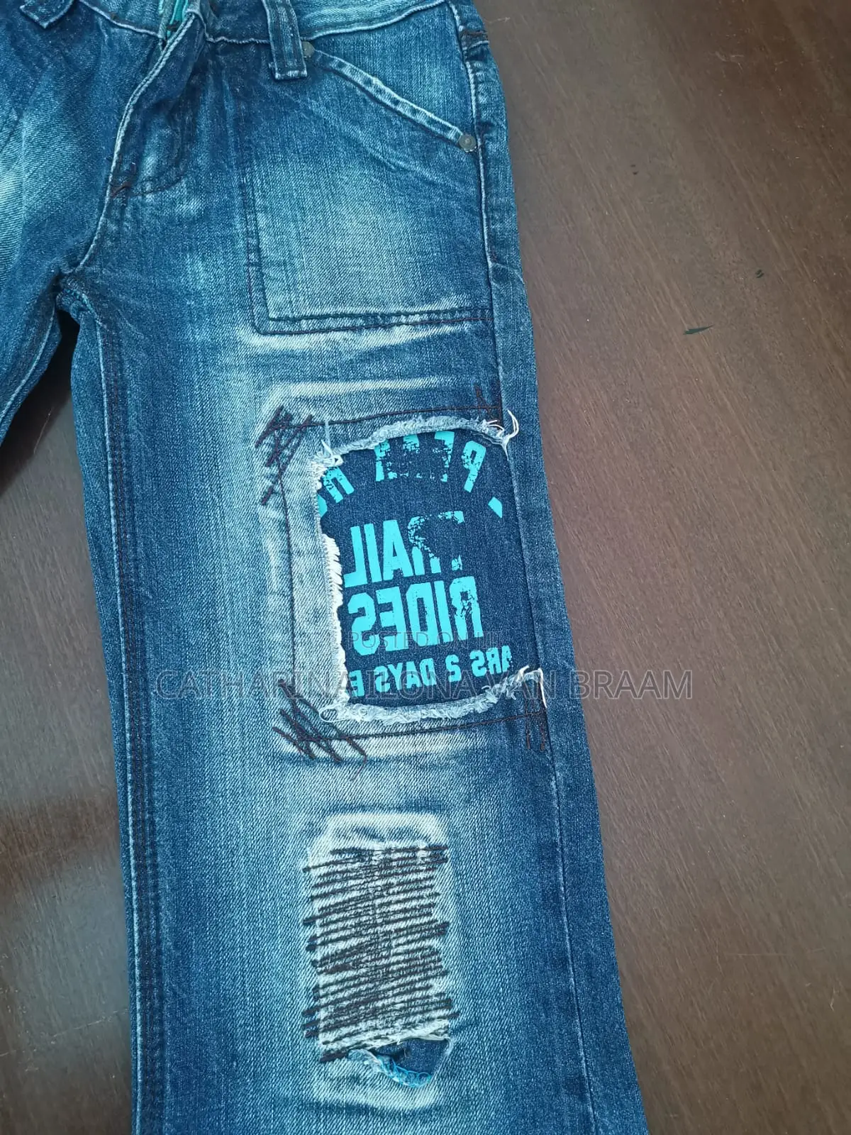 Authentic Early 2000s Vintage Cars Jeans (Size 14) – Like New!