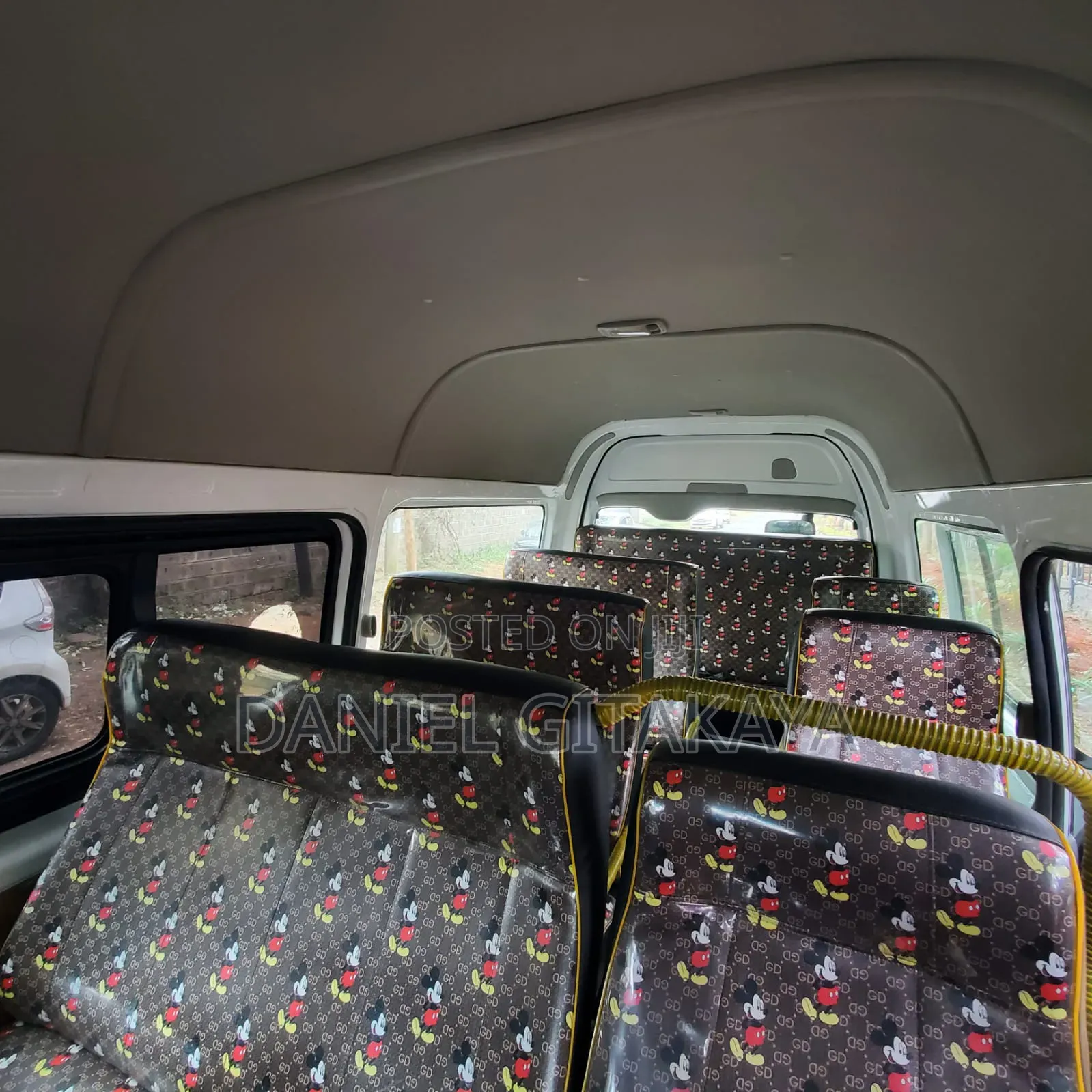 Toyota HiAce 2016 White