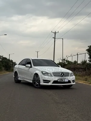Mercedes-Benz C200 2012 White