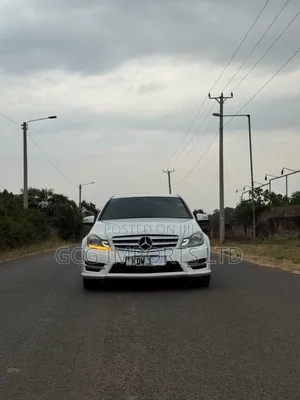 Mercedes-Benz C200 2012 White