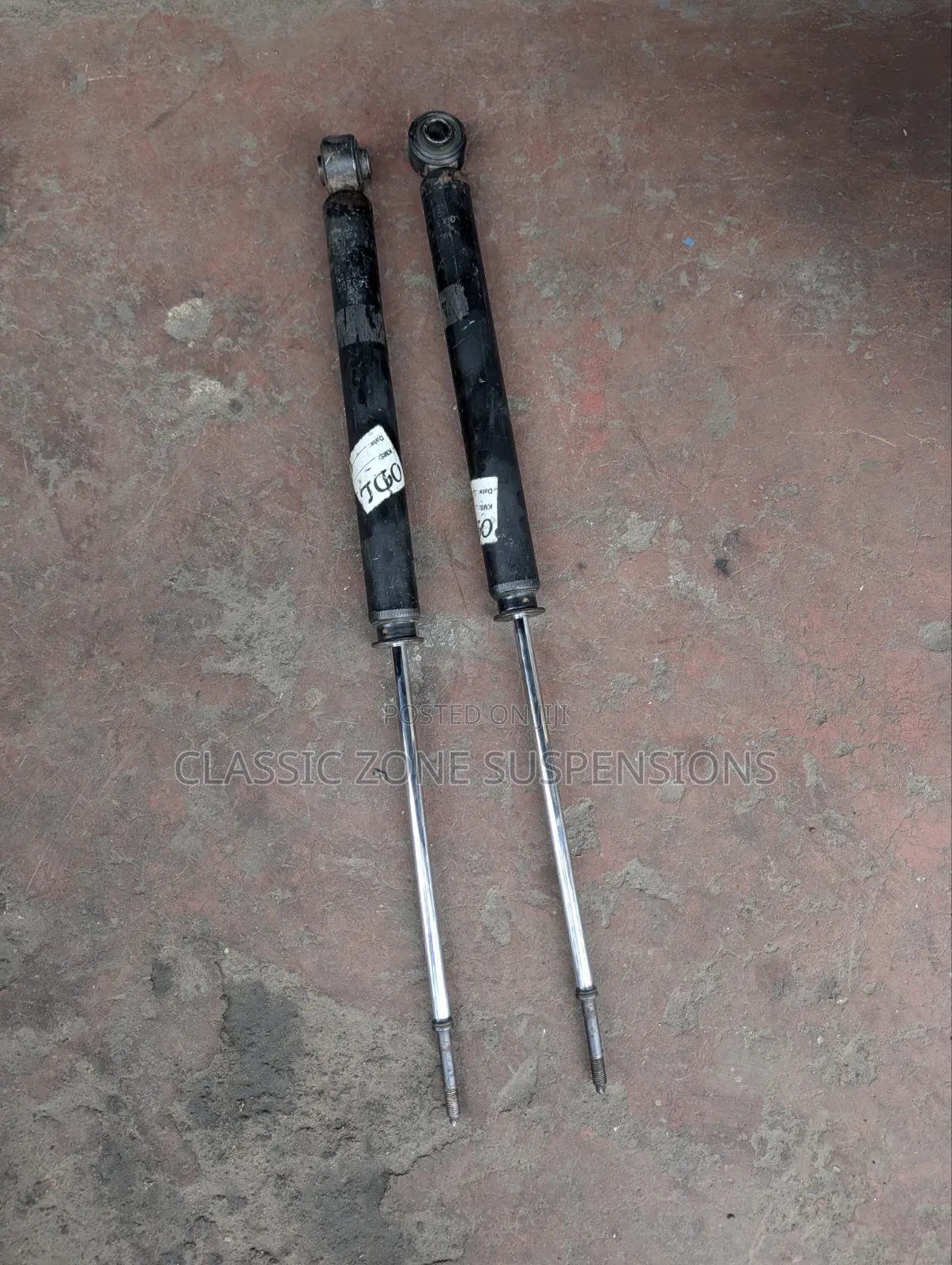 Toyota Platz,IST and Vitz Shock Absorbers.