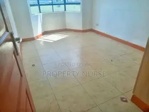 3bdrm Apartment in Gateway Mall Area for rent