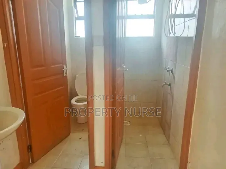 3bdrm Apartment in Gateway Mall Area for rent
