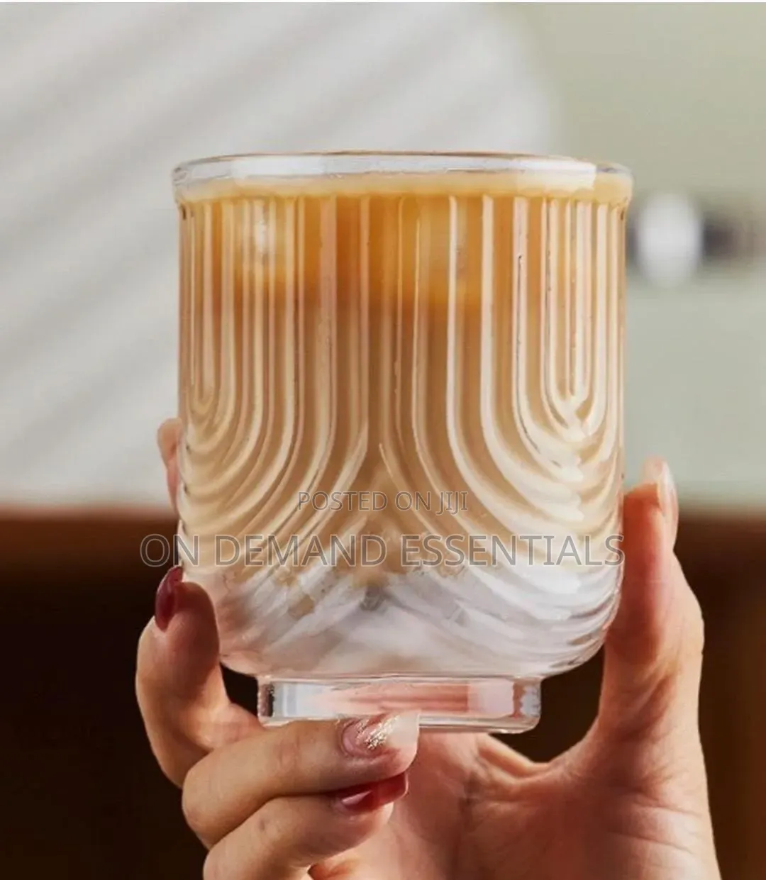 Heavy Borosilicate Wave Glass
350ml
6pc