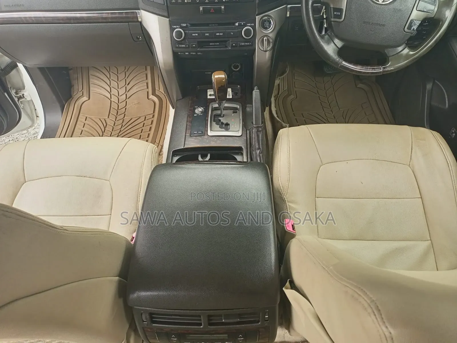Toyota Land Cruiser 2011 White