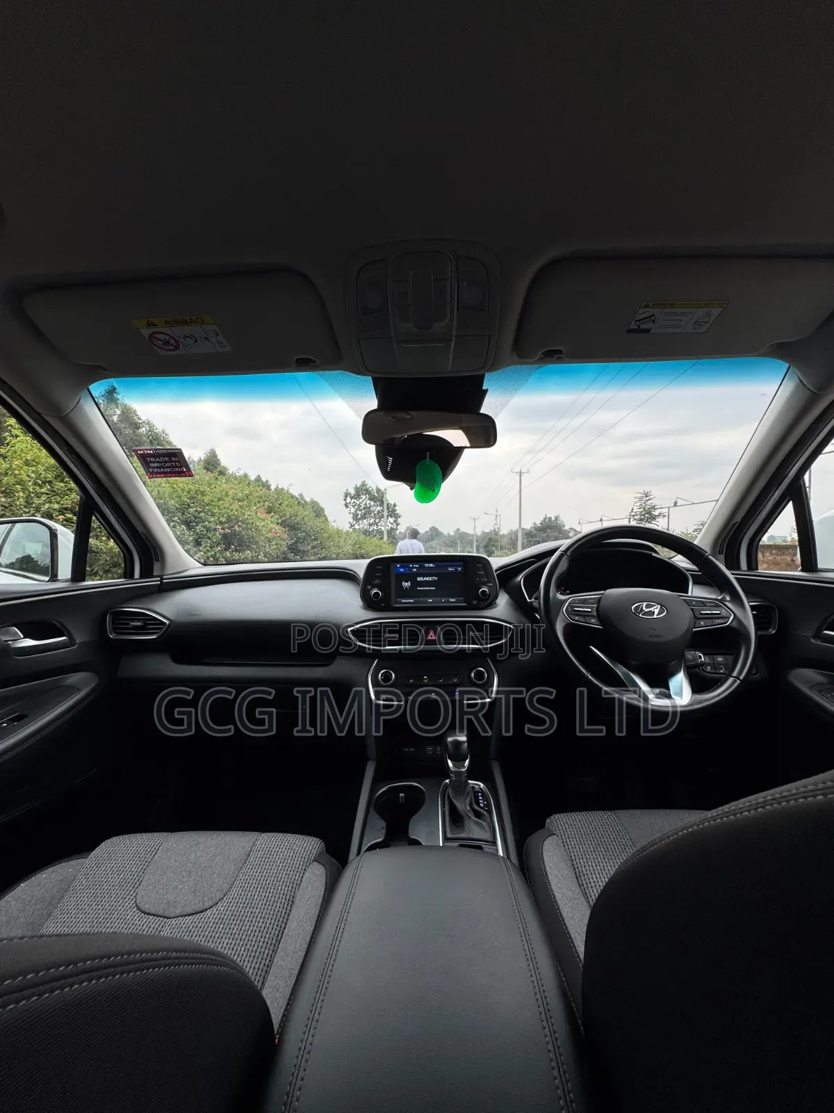 Hyundai Santa Fe 2019 White