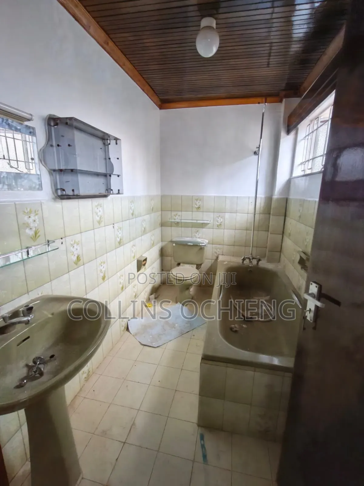 4bdrm Mansion in New Garden Estate, Thome for rent
