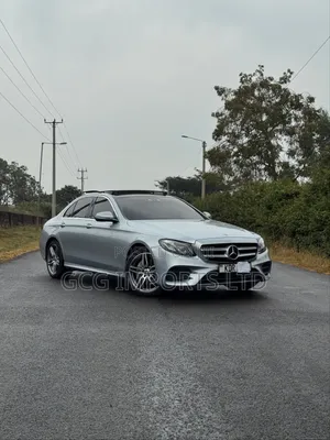Mercedes-Benz E220 2018 Silver