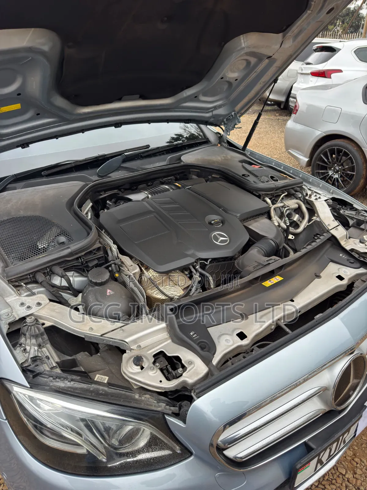 Mercedes-Benz E220 2018 Silver