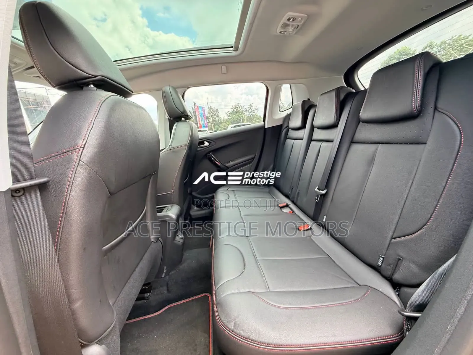 Peugeot 2008 2020 Red