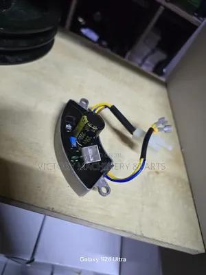 AVR FOR PETROL GENERATOR 250v /220uf 6 Wire