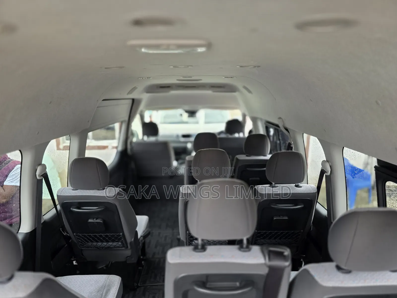 Toyota HiAce 2019 White