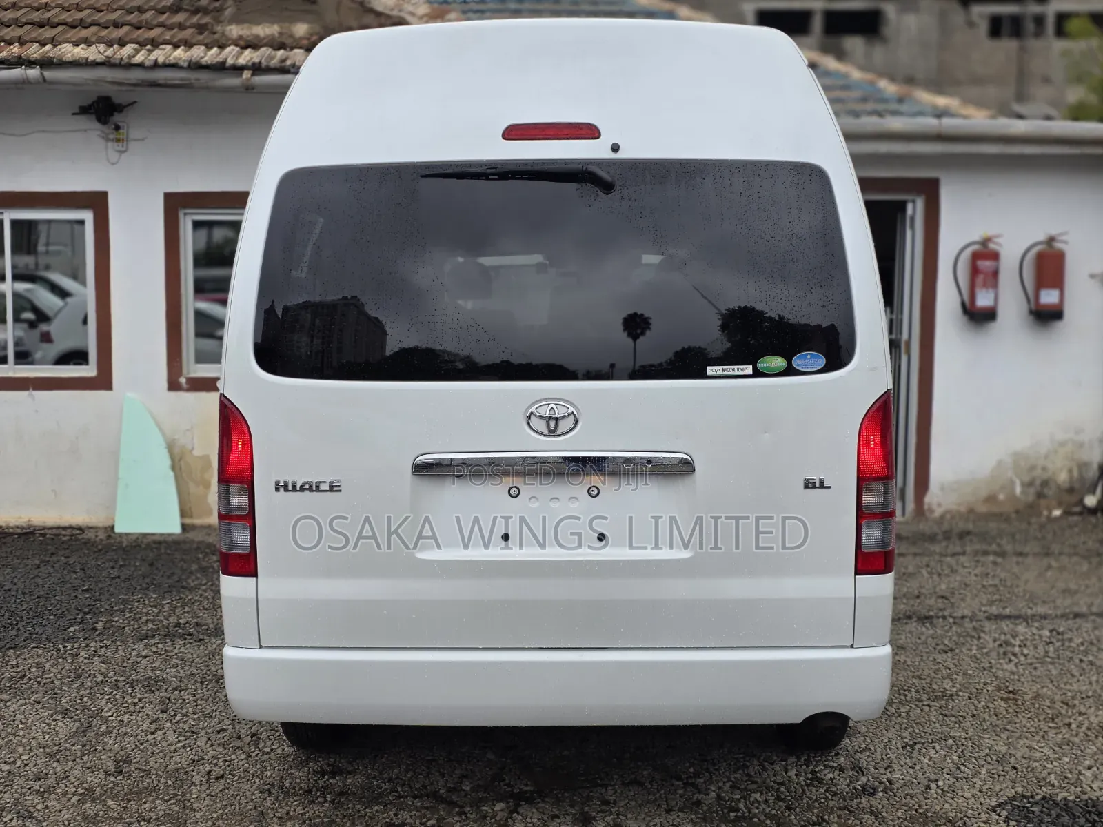 Toyota HiAce 2019 White