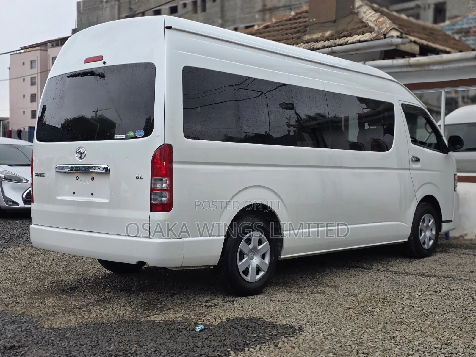 Toyota HiAce 2019 White