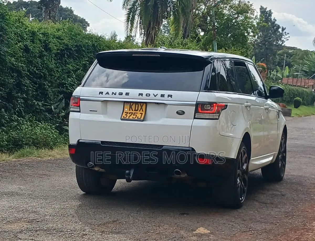 Land Rover Range Rover Sport 2014 White