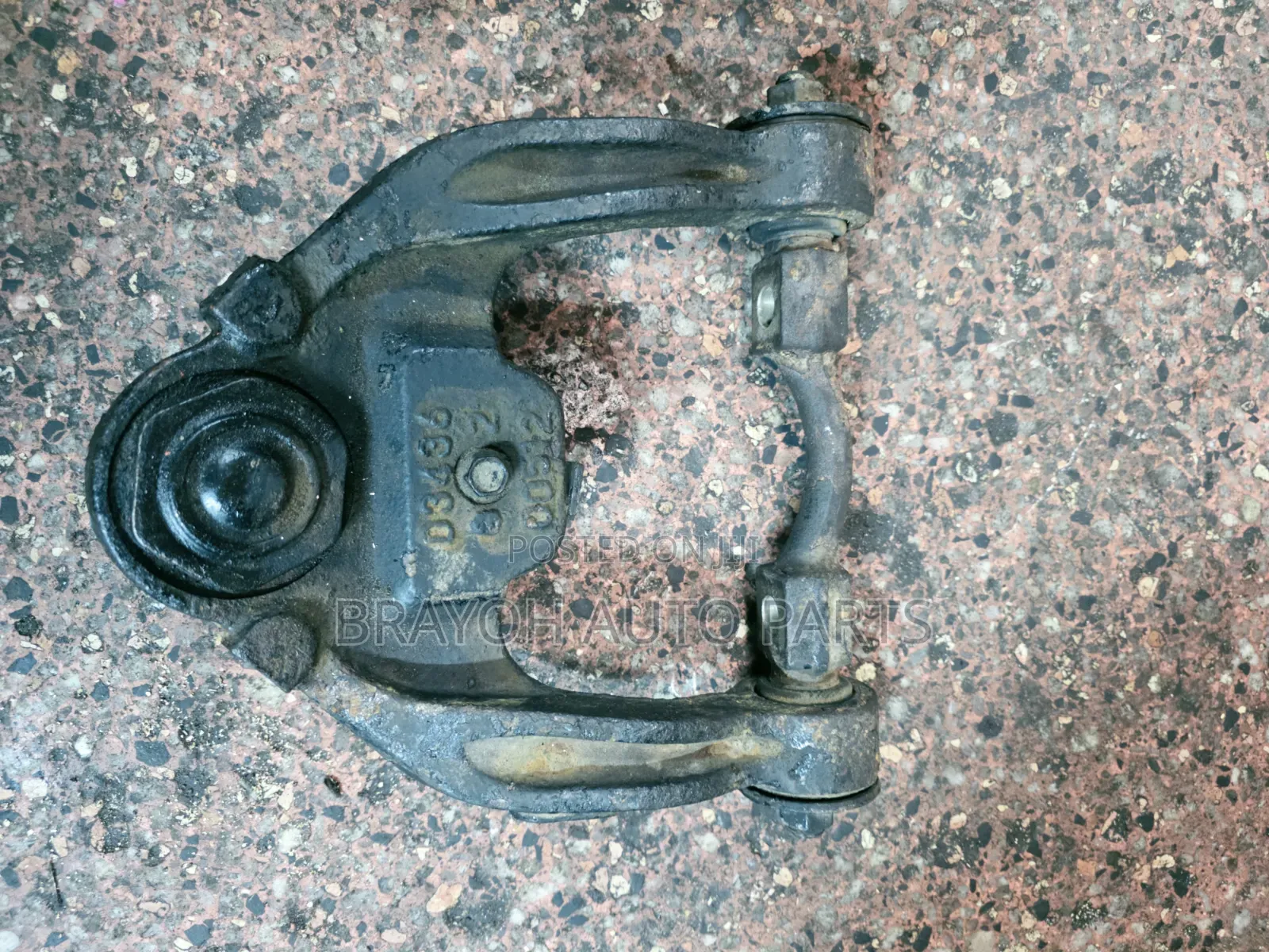 Isuzu Elf Upper Arm