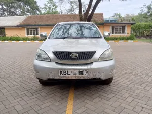 Toyota Harrier 2004 Silver