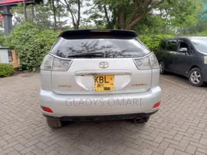 Toyota Harrier 2004 Silver