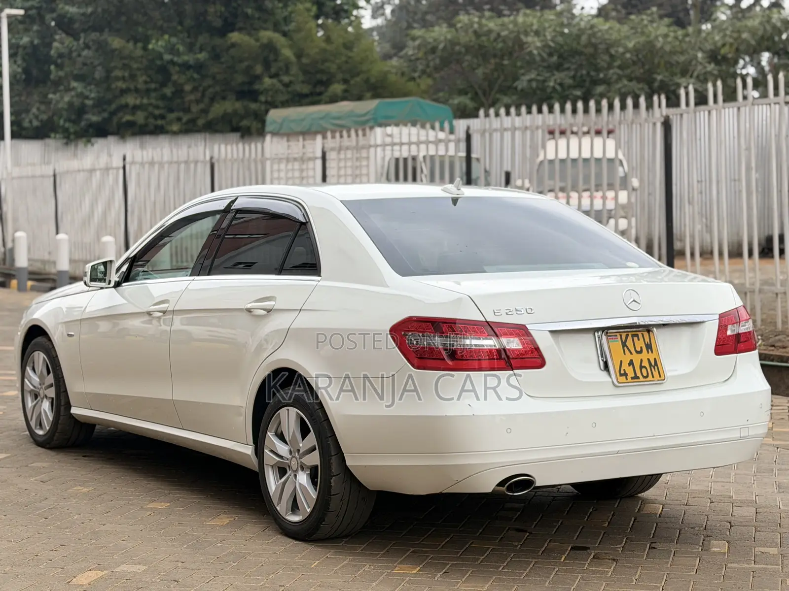 Mercedes-Benz E250 2012 White