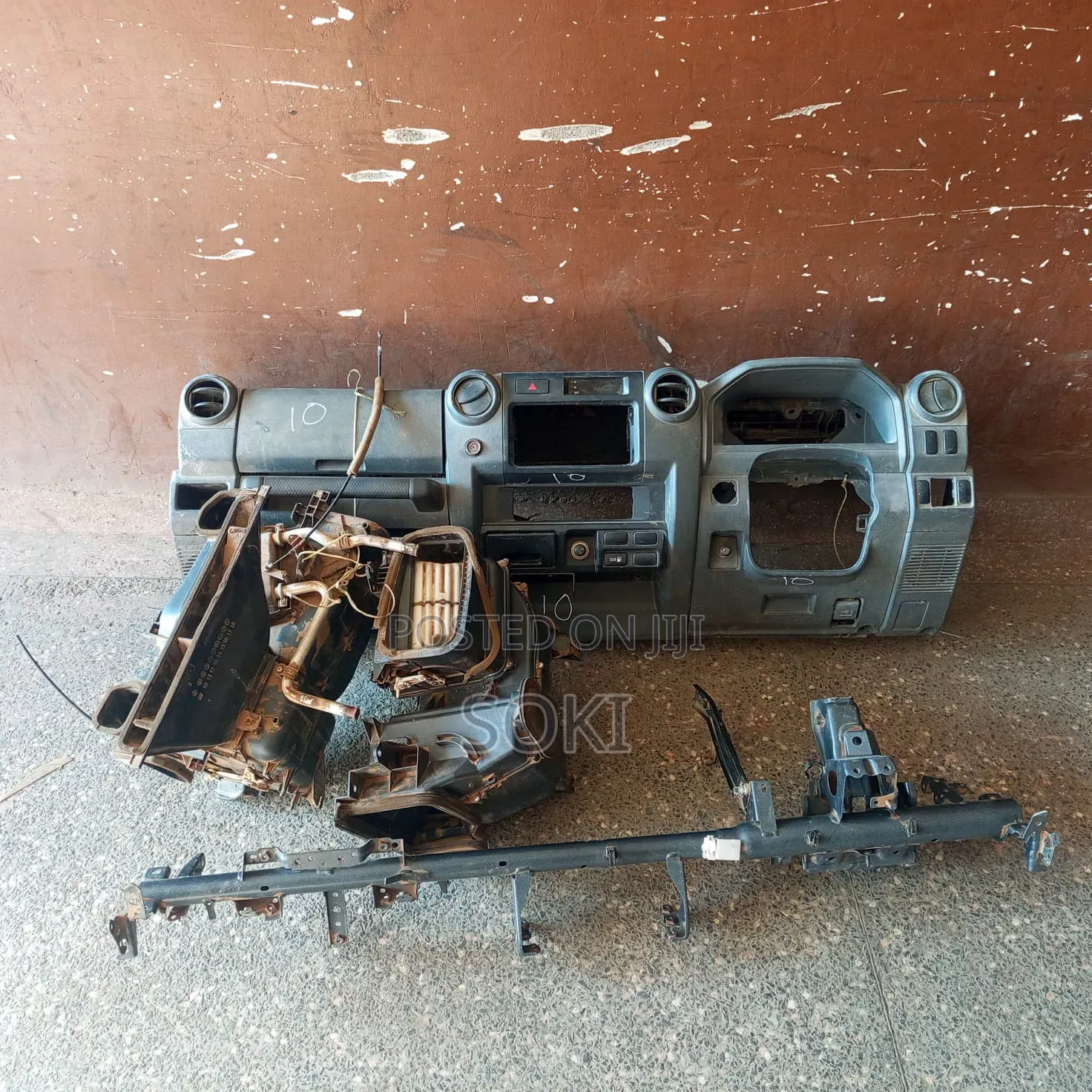 Land Cruiser Dashboard,fender, Radiator, Snorkel Grill Headlights Fj79