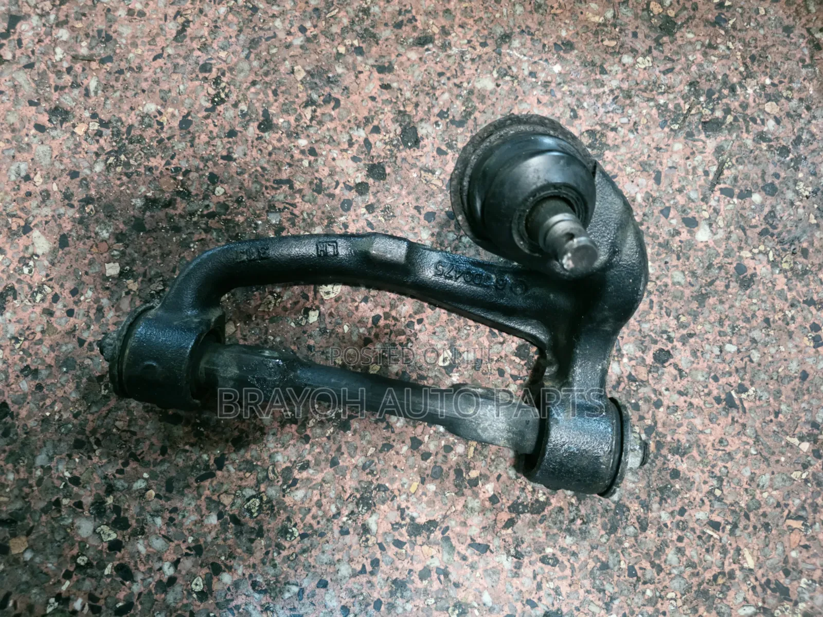 Isuzu Elf Upper Arm