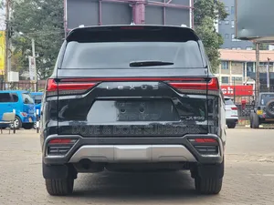 Lexus LX 600 2023 Black