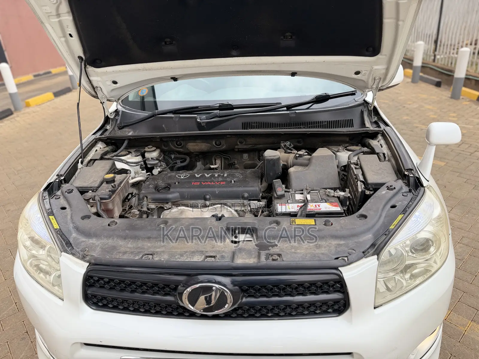 Toyota RAV4 2.4 2008 White