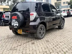 Toyota Rush 2015 Brown