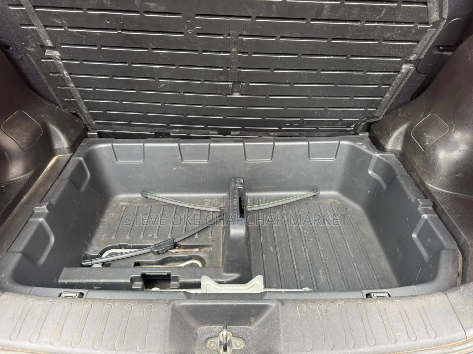 Nissan Juke 2011 Gray