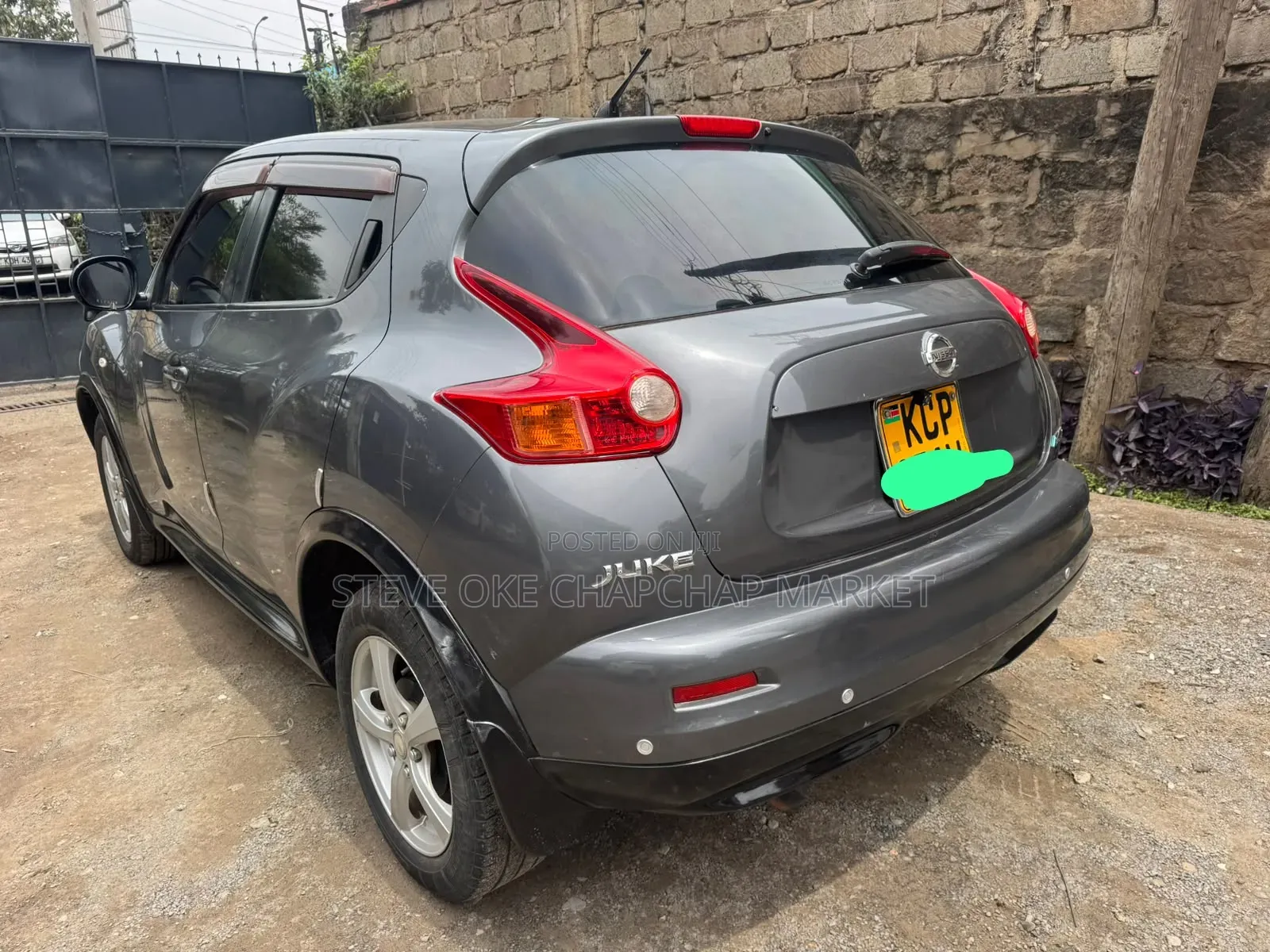 Nissan Juke 2011 Gray